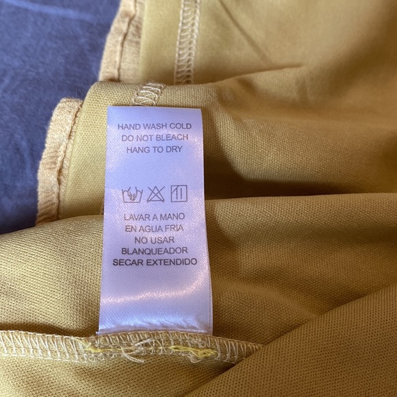 Doe & Rae Dress - Picture 14 of 15